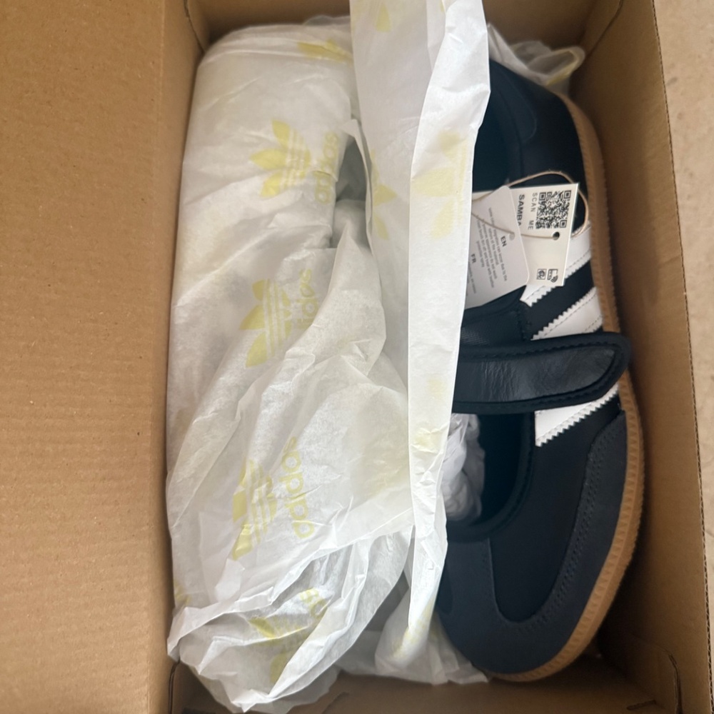 🆕 in box Adidas Samba Jane in Black Women’s 8.5 - Picture 2 of 4
